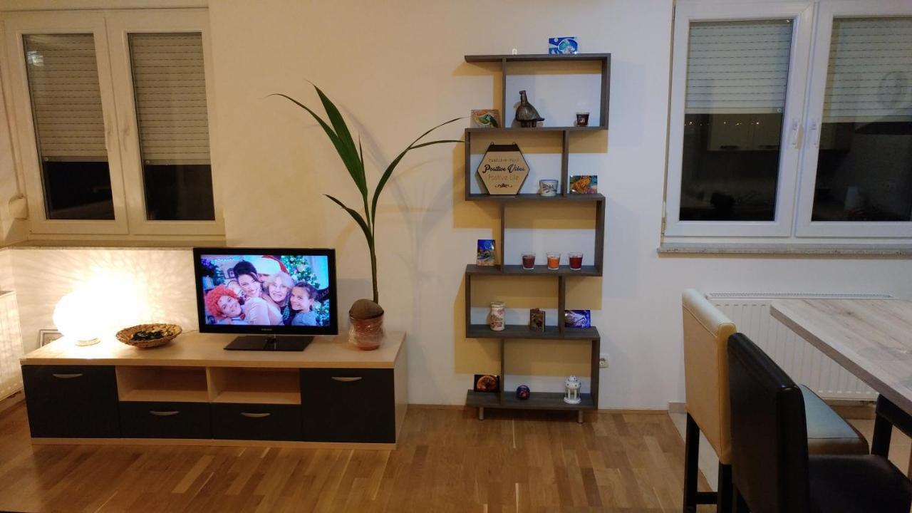 Apartment Daphnia Zagreb Buitenkant foto