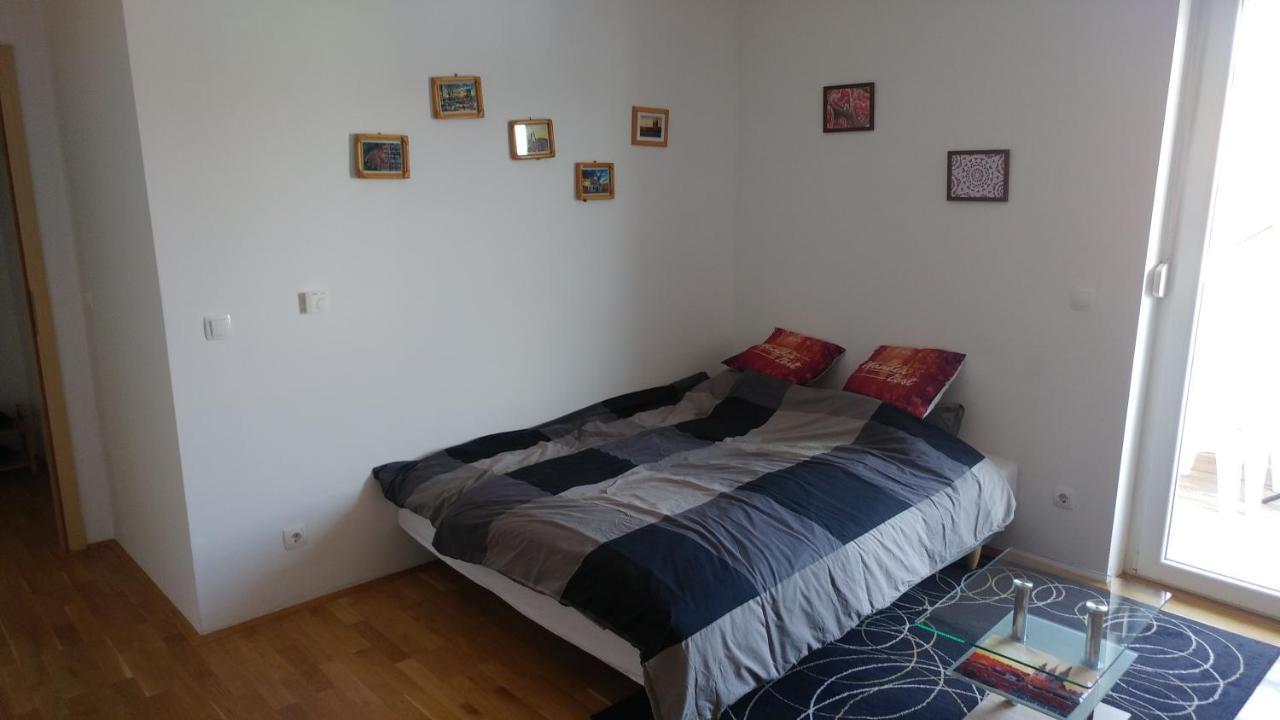 Apartment Daphnia Zagreb Buitenkant foto